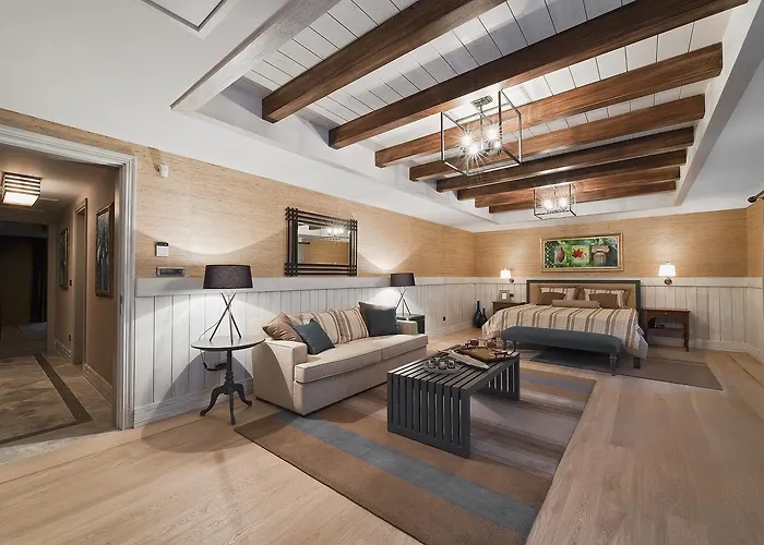 Regnum EscanaBoutique Hotel